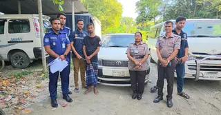 মানিকগঞ্জে গ্যারেজের তালা ভেঙে চুরি করা গাড়িসহ ধামরাইয়ে গ্রেপ্তার ১